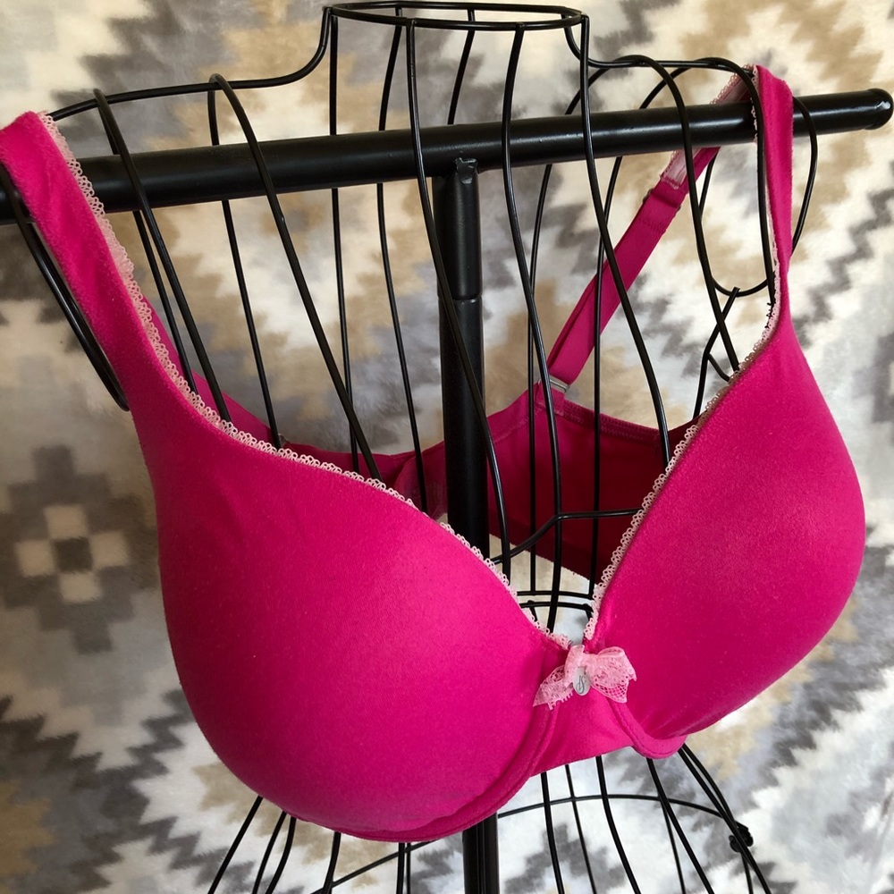 Victoria’s Secret Body By Victoria Bra